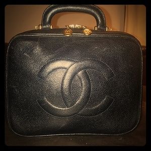 Chanel Vintage Caviar Train Case